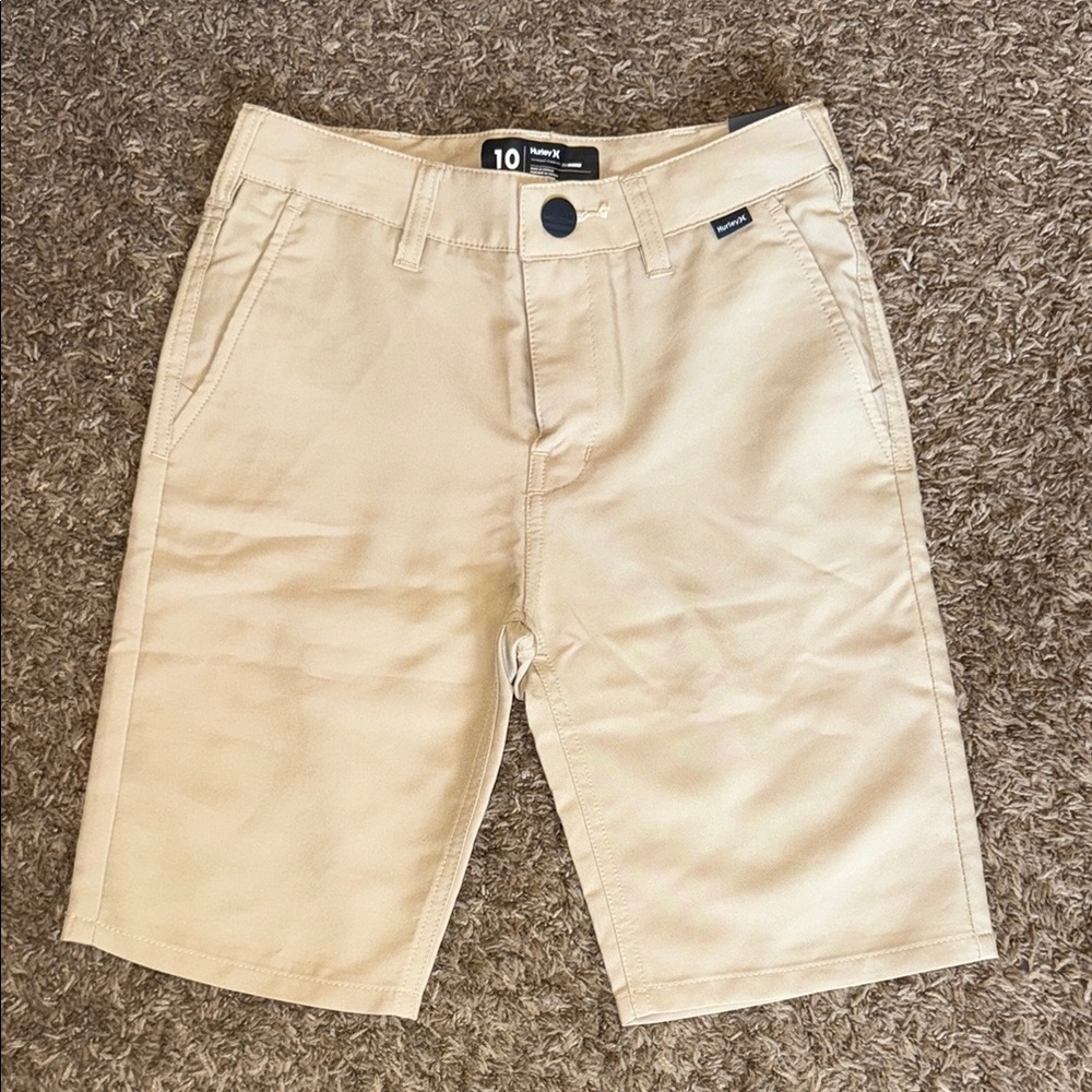 Hurley Tan Flat Front Shorts Versatile Summer Essential